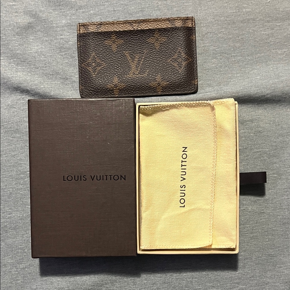 Louis Vuitton Monogram Card Holder